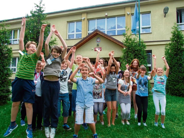 Uczniowie z klasy VI B, podobnie jak ich rówieśnicy z klasy VI A w sądeckiej "siódemce", zdobyli średnią klasyfikującą ich do najwyższego, dziewiątego poziomu ocen tegorocznego sprawdzianu