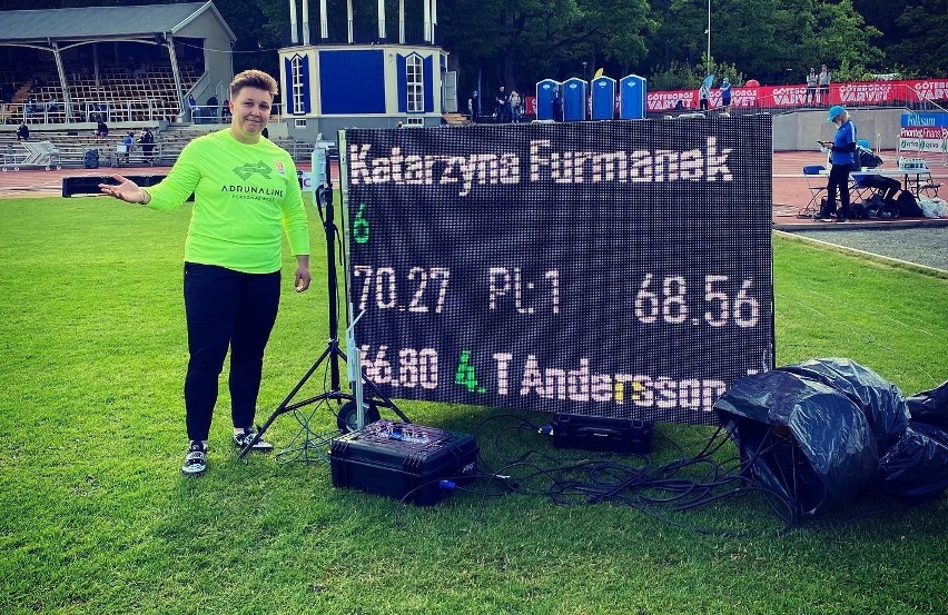 Katarzyna Furmanek z KKL Kielce wygrała konkurs rzutu młotem...