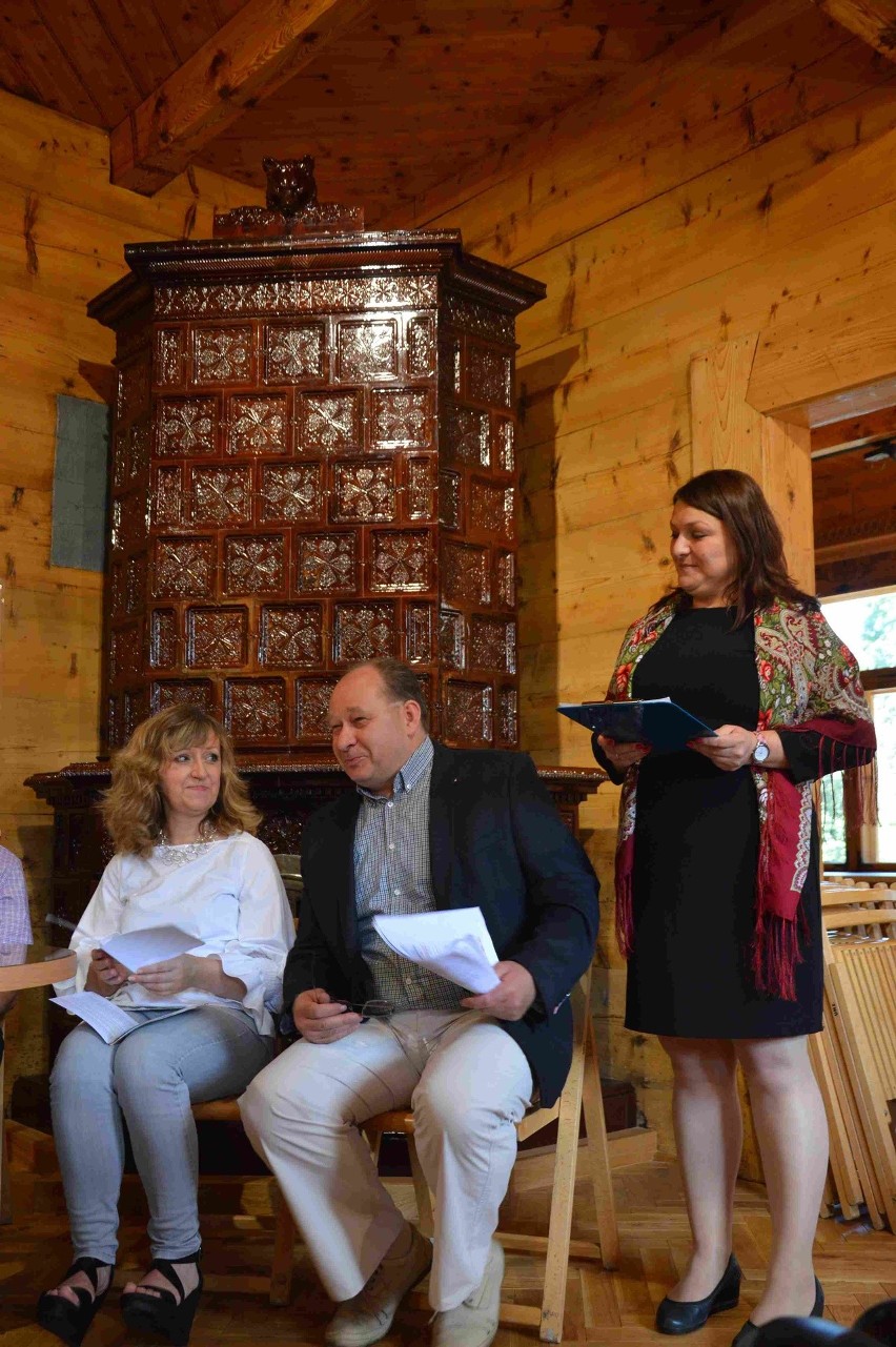 Zakopane. Willa Czerwony Dwór odnowiona. Zabytek robi wrażenie [ZDJĘCIA]