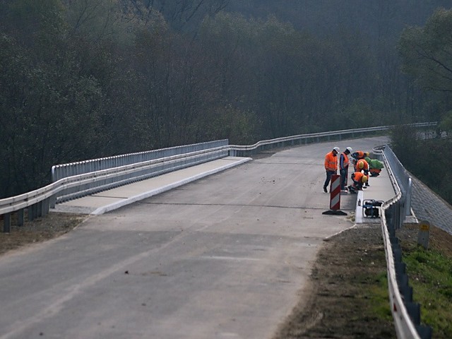 Remont mostu w Rajskiem wreszcie się zakończył. Droga jest już przejezdna.