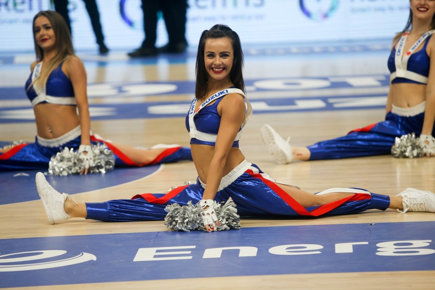 Cheerleaderki w trakcie turnieju Suzuki Pucharu Polski w koszykówce mężczyzn w hali Globus w Lublinie. Część 2 (ZDJĘCIA)