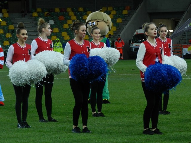 Bielskie cheerleaderki na meczu Podbeskidzie Bielsko-Biała - Legia Warszawa