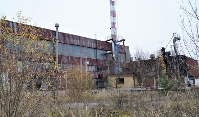 Powiat skarżyski chce sprzedać działkę z budynkami po dawnej spalarni odpadów medycznych.