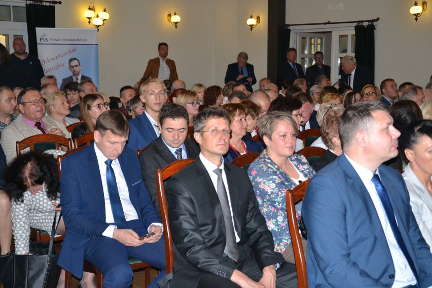 Konwencja wyborcza PiS w Jastrzębiu-Zdroju - kandydaci na radnych i prezydenta ZDJĘCIA