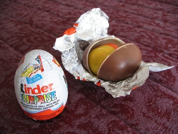 Włoska grupa cukiernicza Ferrero wycofała czekoladowe jajka Kinder Surprise w związku z licznymi przypadkami salmonelli u dzieci.