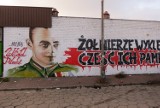 Patriotyczne murale w Łodzi. Rotmistrz Pilecki na Teofilowie [ZDJĘCIA]