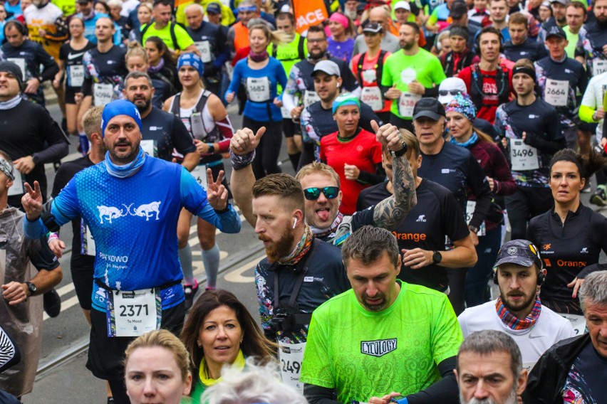 13. PKO Poznań Półmaraton wystartował! Na starcie ponad 5 tys. zawodników. Zobacz wideo!