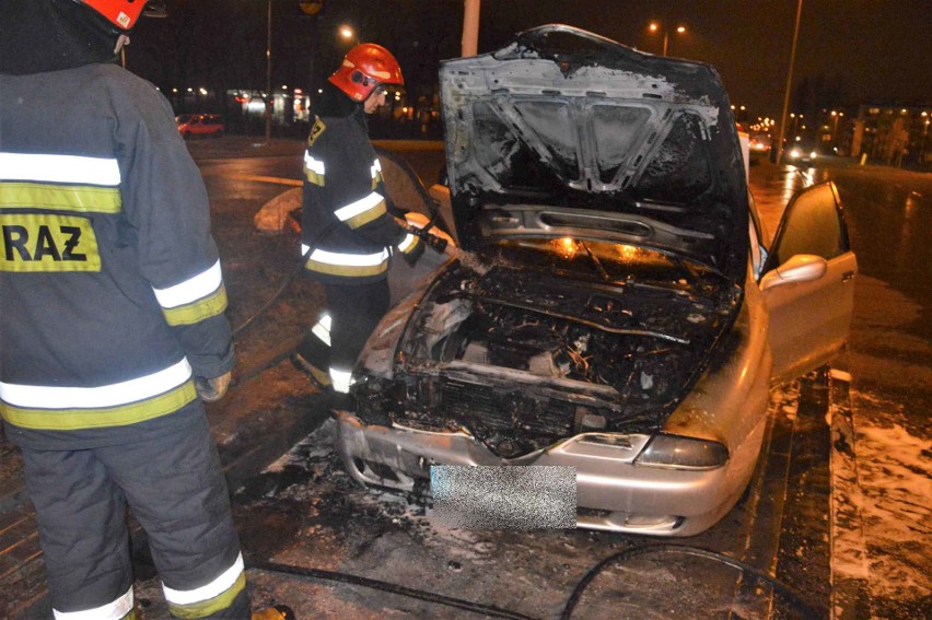 W czwartek około godz. 20 na ul. Chopina zapalił się...