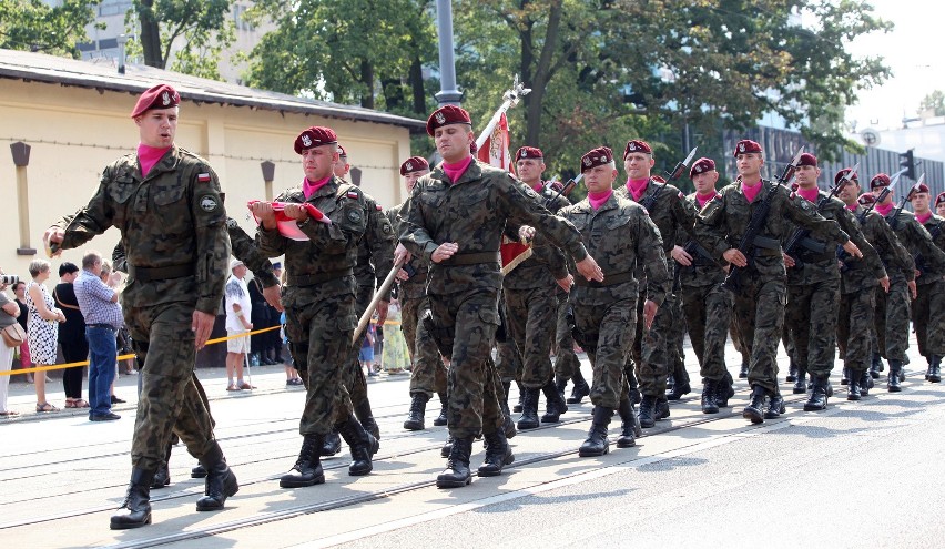 W sobotę (15 sierpnia) przed łódzką katedrą odbyły się...