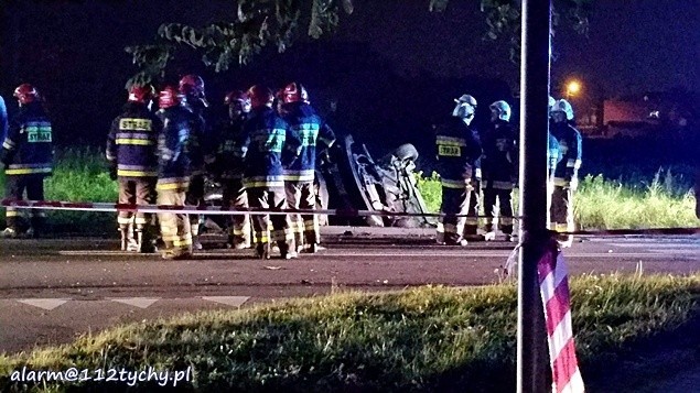 Poważny wypadek w Bieruniu. Dwie osoby ranne [ZDJĘCIA]