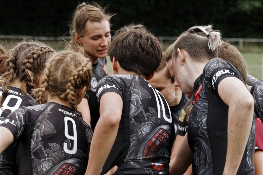 Rugby: Black Roses Posnania najlepsze w turnieju Berlin Sevens. Poznanianki mimo osłabienia nie miały sobie równych w stolicy Niemiec