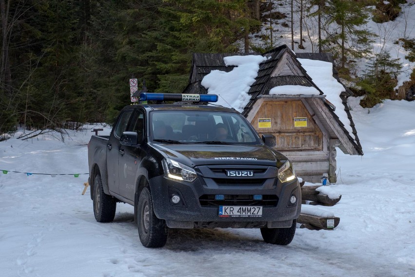 Tatry zamknięte. Wejścia na szlaki pilnuje straż parku narodowego