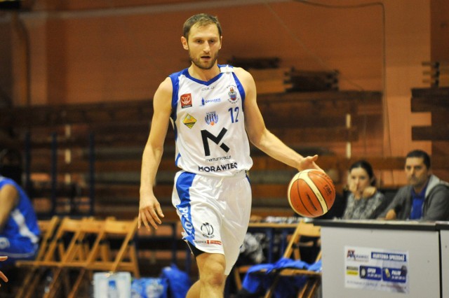 Adrian Mroczek-Truskowski zdobył w niedzielnym meczu najwięcej punktów dla Pogoni.