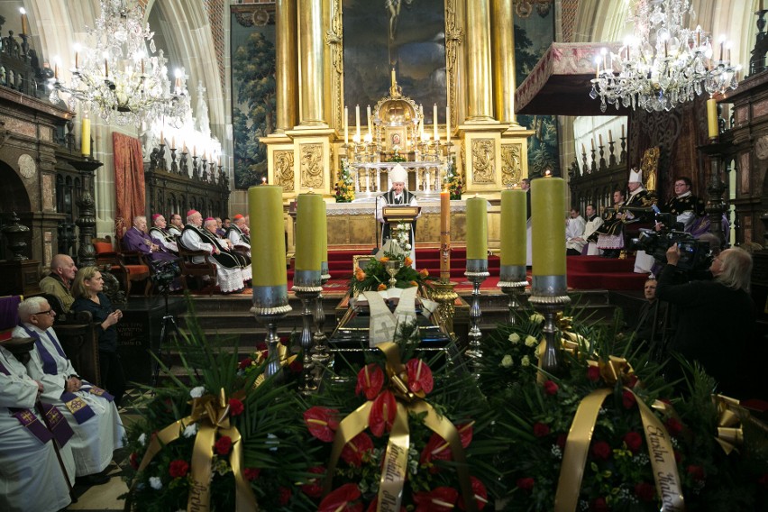 Kraków pożegnał księdza Bielańskiego. Msza święta odbyła się...