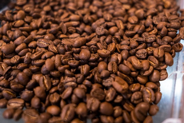 W sklepach i palarniach dostępne są dwa gatunki kawy. To arabika i robusta. Ważne jest, aby dobrać ziarno do swojego gustu.