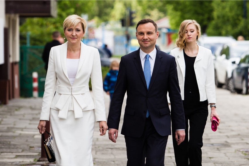 Andrzej Duda z rodziną przed głosowaniem