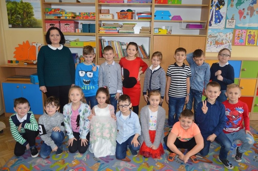 Klasa I "B" ze Szkoły Podstawowej numer 1 w Skarżysku - poznajcie laureatów konkursu "Pierwszaki 2019" w powiecie skarżyskim (ZDJĘCIA) 