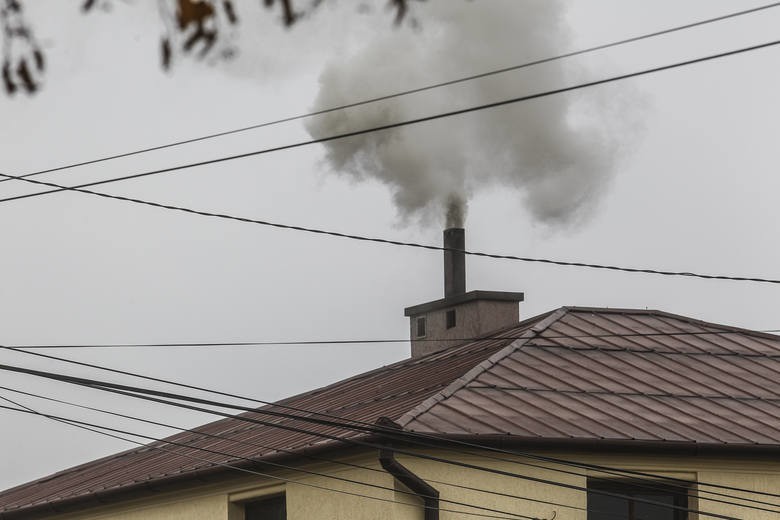 Smog dusi także mieszkańców Dąbrowy Górniczej i Zagłębia....