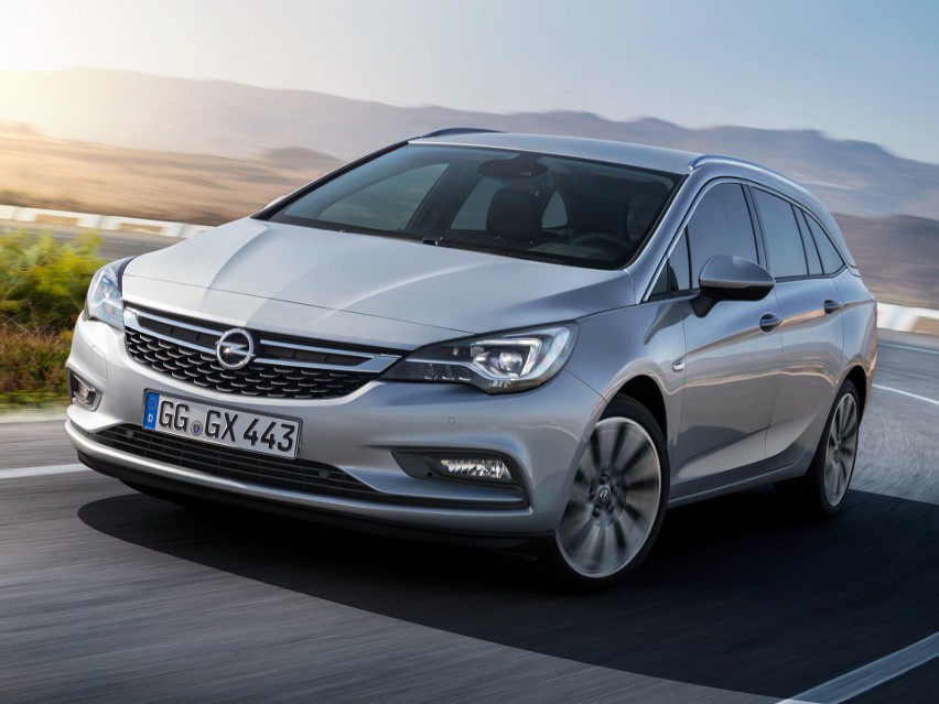 Opel Astra Sports Tourer...