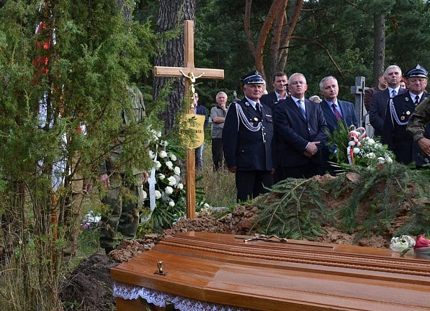 Odszedł honorowy obywatel Końskich Jan Zbigniew Wroniszewski. W niedzielę żegnano go na cmentarzu w Dąbrówce