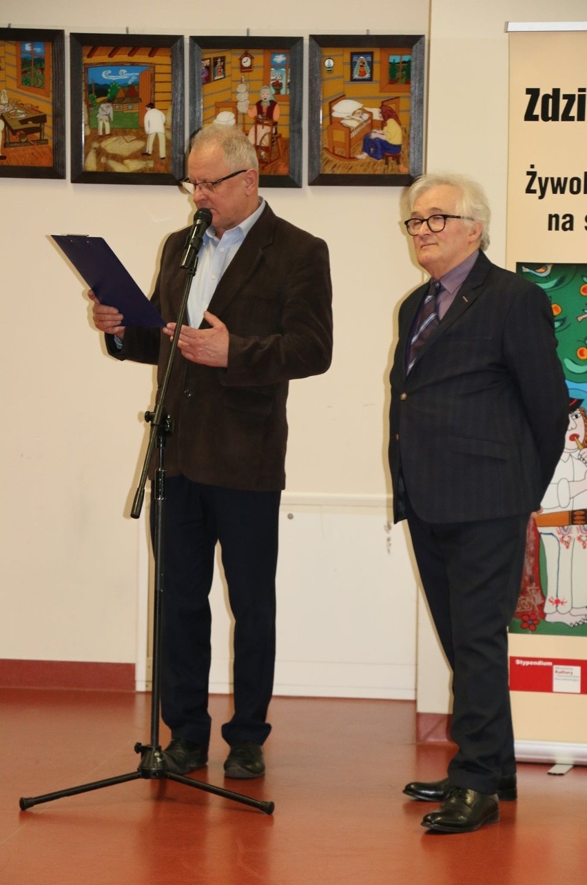 Wystawa "Żywobycie Kliszczaków na szkle malowane" w MGOKiS w...
