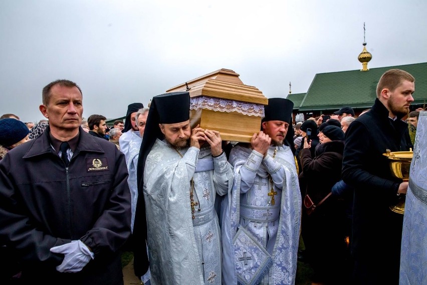 Pogrzeb ojca Gabriela w Odrynkach. Mijają dwa lata odkąd...