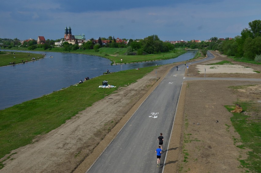 15.05.2017 poznan ww wartostrada  widok z mostu rocha droga...