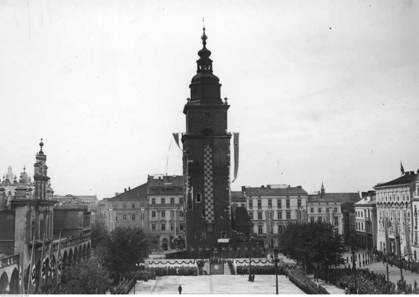 Hitlerowska uroczystość na Rynku Głównym, 1940 r.