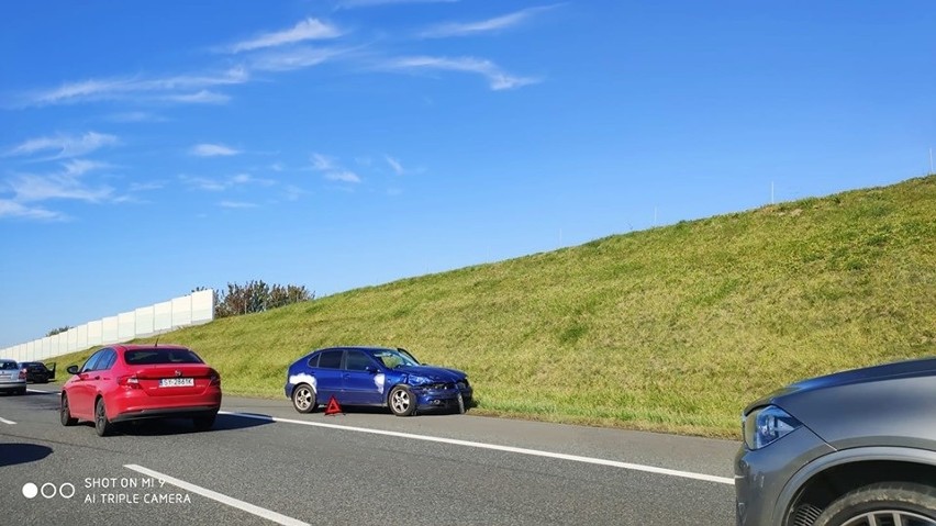 Kraków. Kierowca osobówki jechał autostradą A4 pod prąd. Spowodował wypadek 15 10