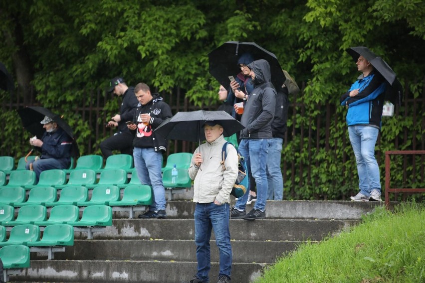 Kibice na II-ligowym meczu Garbarnia Kraków - Olimpia Elbląg