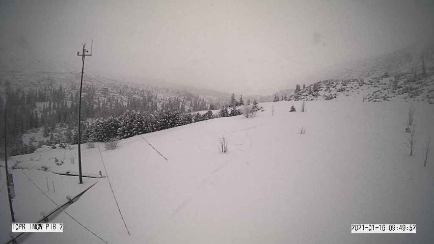 Tatry. W górach lawinowa trójka. Na Kasprowym minus 18 stopni Celsjusza 