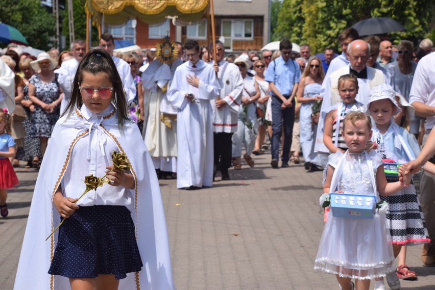 Tradycyjnie już procesje z okazji uroczystości Bożego Ciała...