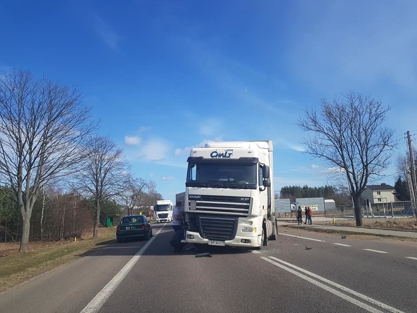 Grabówka. DK 65 zablokowana po zderzeniu dwóch samochodów ciężarowych [ZDJĘCIA]