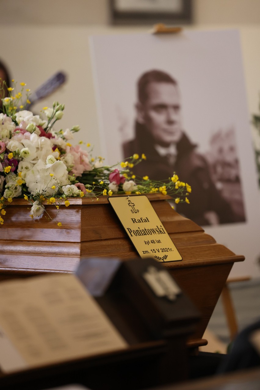 Pogrzeb dziennikarza Rafała Poniatowskiego