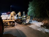 Strażacy ułożyli wały przeciwpowodziowe z kilku tysięcy worków z piaskiem w gminie Małkinia Górna