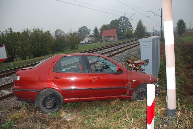 To cud, że kierowca przeżył zderzenie z pociągiem