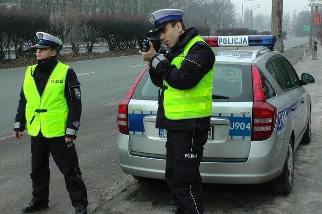 Policjanci kontrolowali m. in. prędkość z jaką poruszali się kierowcy.