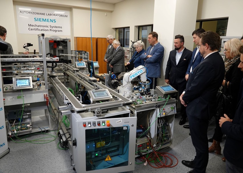 Laboratorium Siemens Mechatronic System Certifcation Program w Łodzi