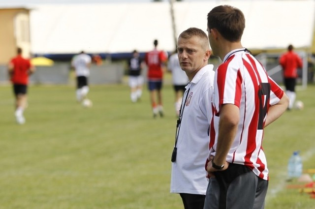 Trener Artur Łuczyk liczy na lepszą skuteczność swoich piłkarzy.