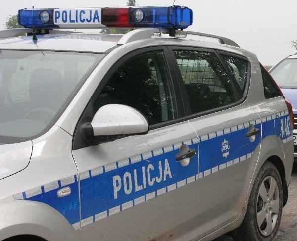 Według ustaleń policji, nietrzeźwy, 46-letni pieszy doprowadził do kolizji na drodze Cieszanów - Dachnów.