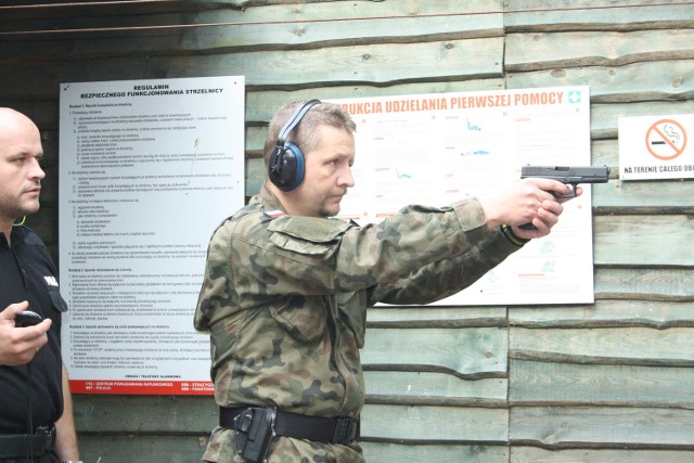 Zawody strzeleckie służb mundurowych o Puchar Komendanta Miejskiego Policji w Opolu i Prezesa Zarządu Agencji Ochrony GWARANT w Opolu.