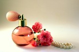 Takie są najlepsze damskie perfumy. TOP 10 najładniejszych perfum. Idealne pomysły na prezent! [ZDJĘCIA] 19.05.2023