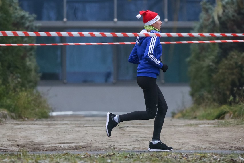 Dzieci pobiegły w Biegu Mikołajów 2017 w Krakowie