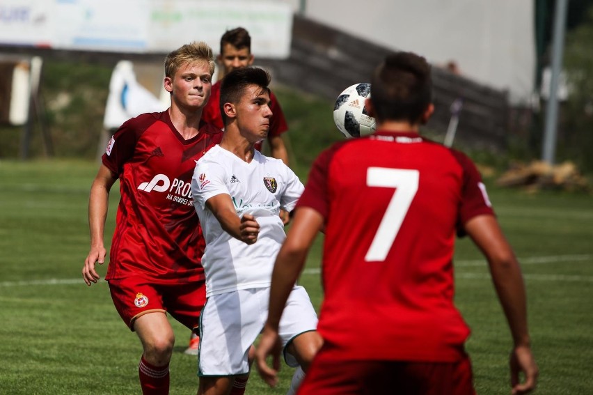 Wisła Kraków. Porażka ze Śląskiem Wrocław w pierwszym meczu Centralnej Ligi Juniorów U-18 [ZDJĘCIA, WIDEO]