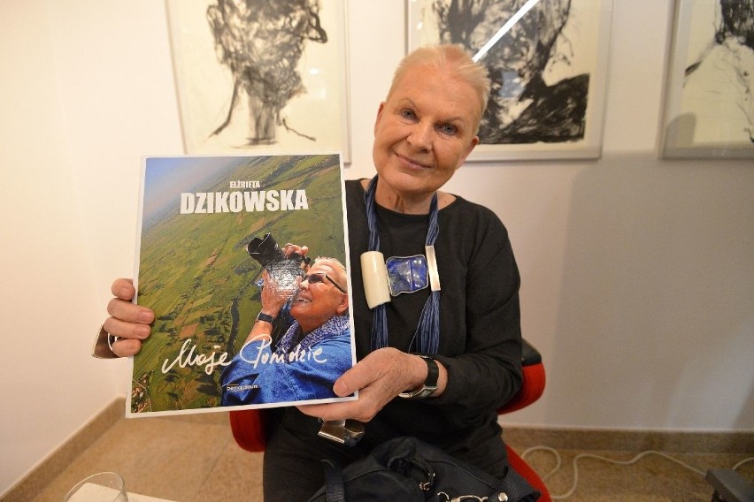 Elżbieta Dzikowska w Kielcach. Promuje album "Moje Ponidzie"  