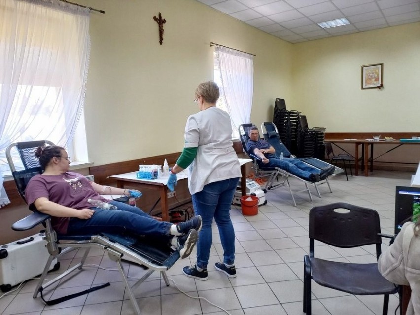Mieszkańcy gminy Rusinów pomogli chorym i oddali prawie siedem litrów krwi