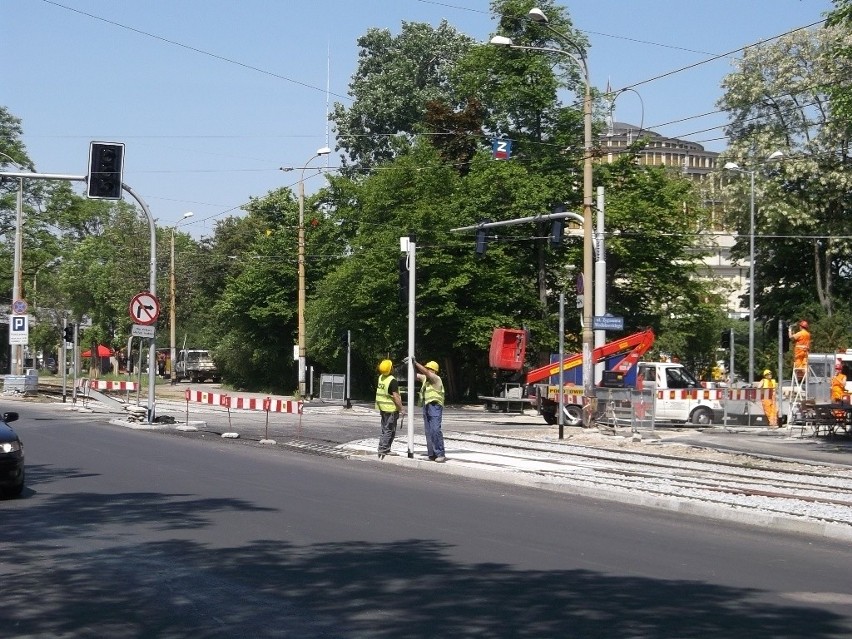 Znów rzucają kłody pod nogi kierowcom. Tym razem na Wróblewskiego