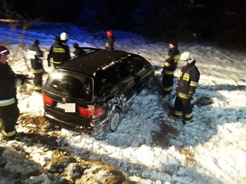 Na DW 687 na trasie Narewka - Planta auto zderzyło się z...