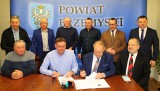 Gmina Żurawica koło Przemyśla przekaże powiatowi przemyskiemu 623 tys. zł na zagospodarowanie poscaleniowe w Wyszatycach