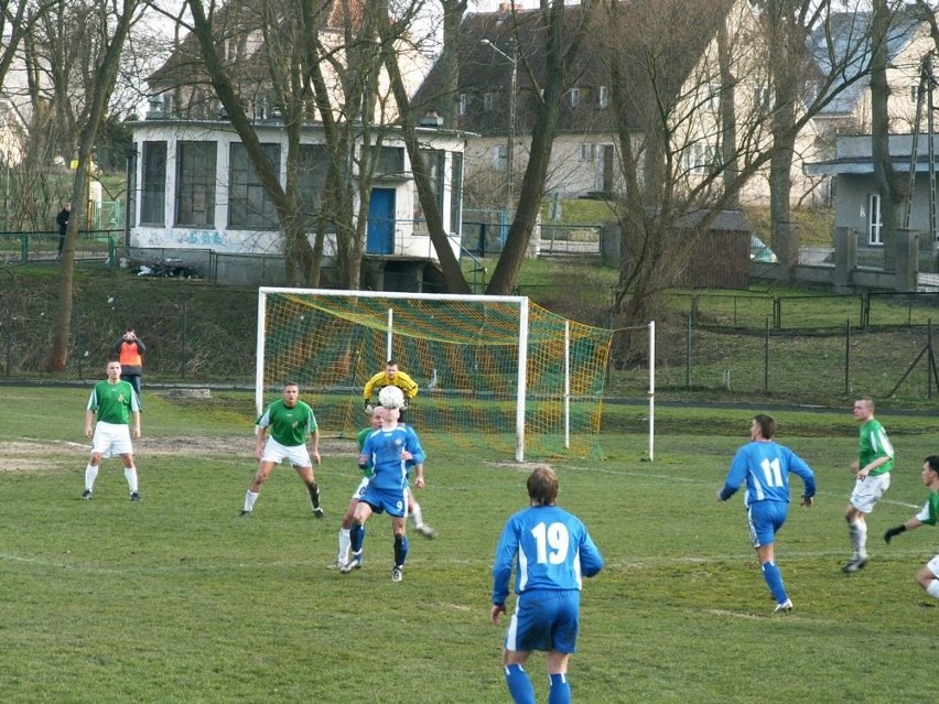 Pilkarze Gryfa 95 Slupsk pokonali w Sztumie Olimpie 3:1...